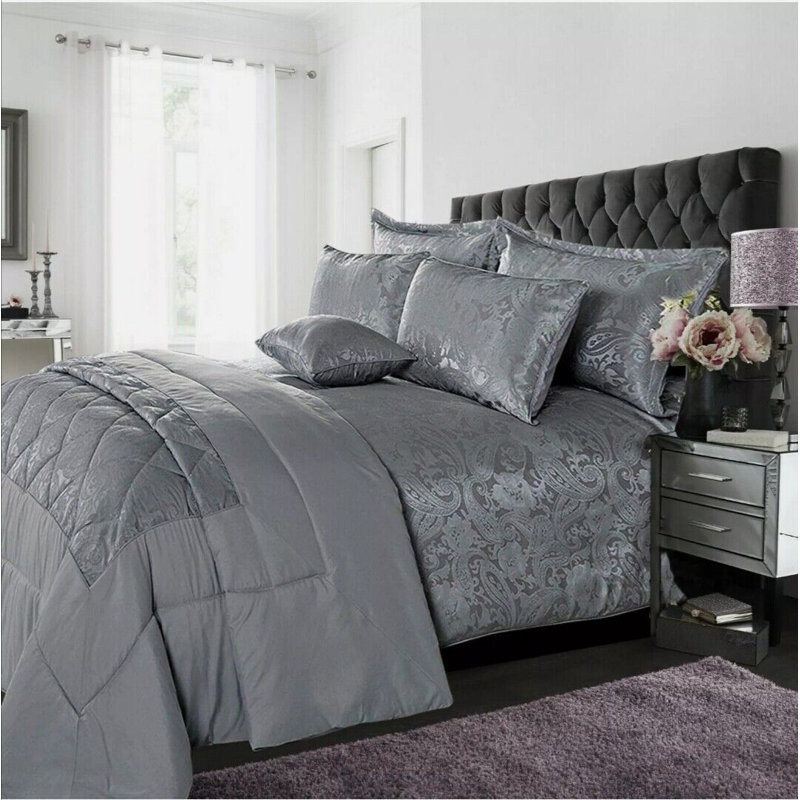 Sabelina Floral Bedspread with Pillow Shams, Silver, 250 x 250 cm
