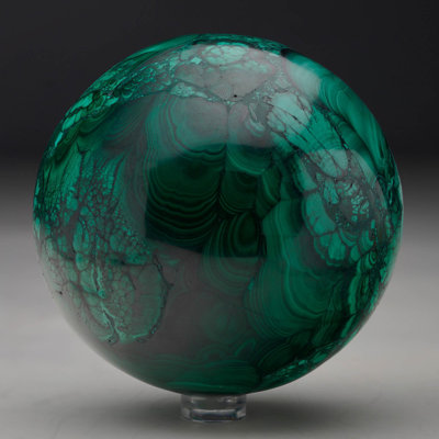Sphère malachite de 3,5 po de diamètre polie à la main / Ver III