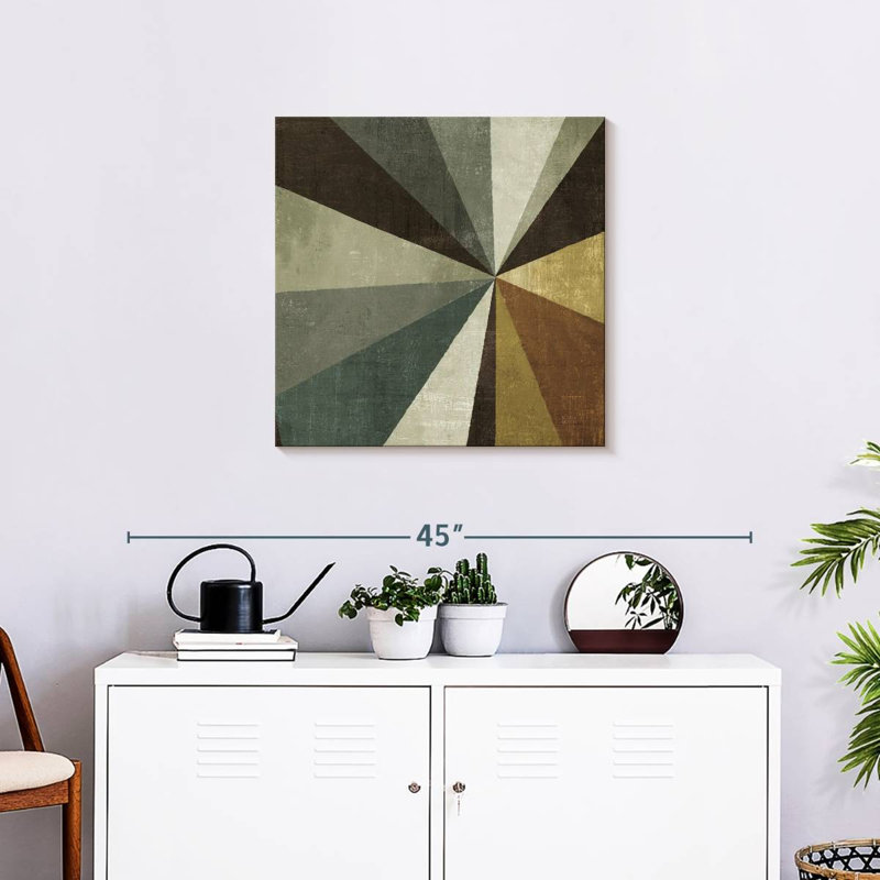 Arney Triangulawesome, 24" H x 24" W