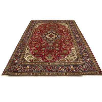 Tapis unique en laine noué à la main de style années 1970 de 6 pi 8 po x 9 pi 8 po Stoltenberg en rouge / beige / bleu marine