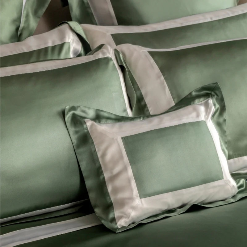 Ashdown Housewife Silk Pillowcase