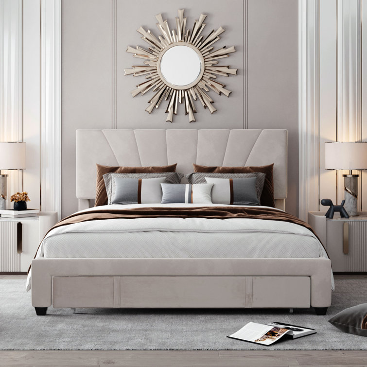 Rosmaria Queen Storage Platform Bed