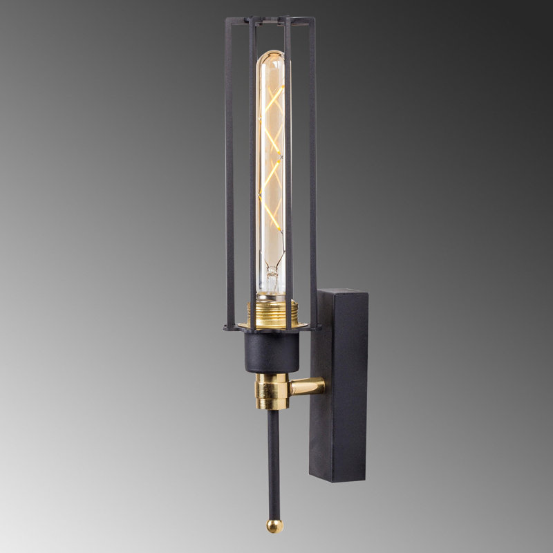 Wallchiere, Black