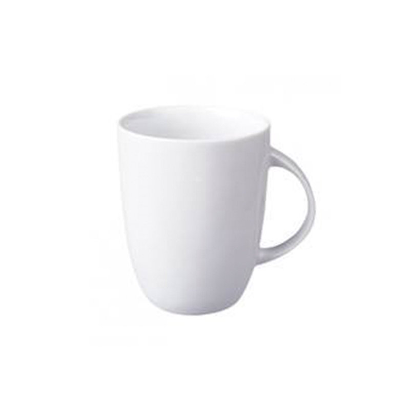 Grande tasse à café européenne