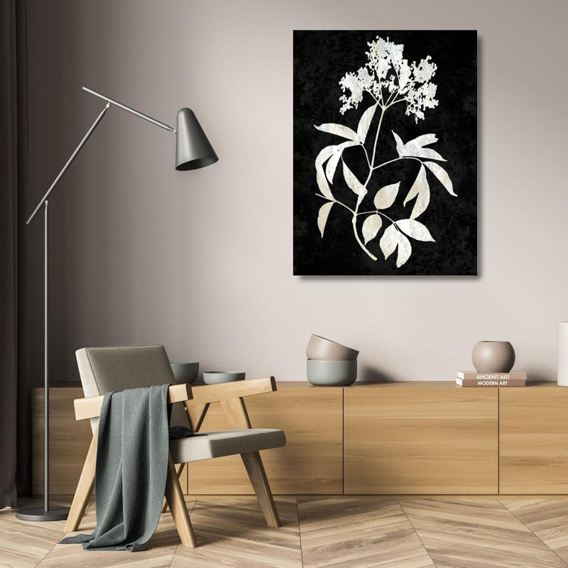 Art Astoria Grand Carson, Danielle, toile tendue avec châssis: blanc nature sur fond noir V, H 24 po x l 19 po