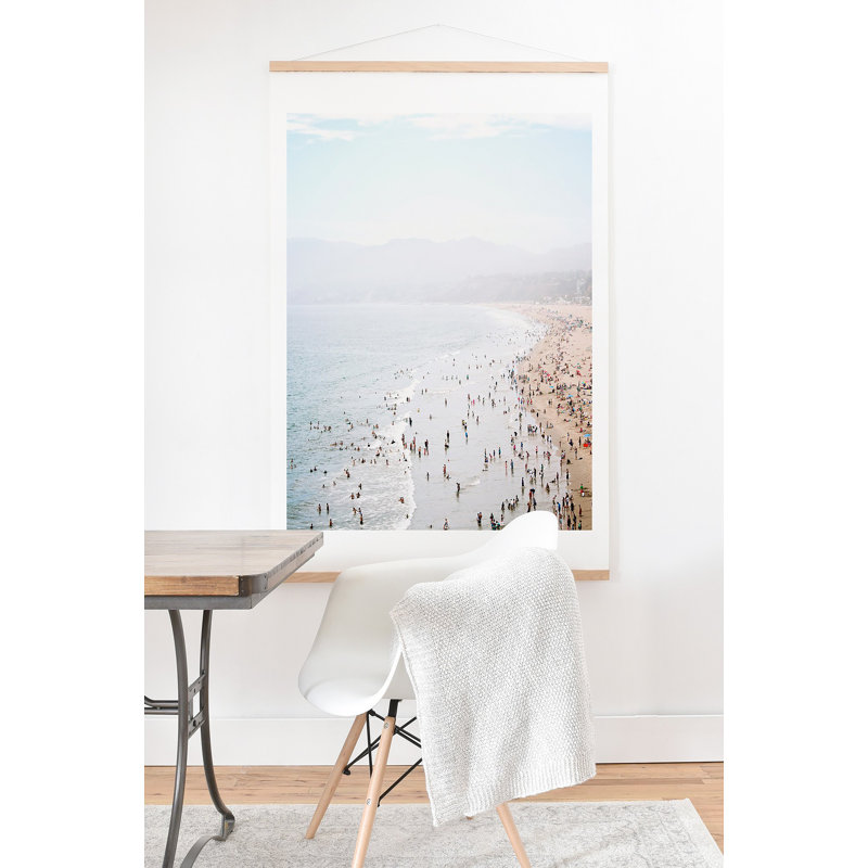 «La Summer» par Bree Madden - reproduction de photo, H 30 po x l 30 po x P 0,5 po, Affiche