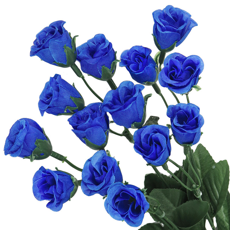 Bouquet de roses artificielles, Bleu royal