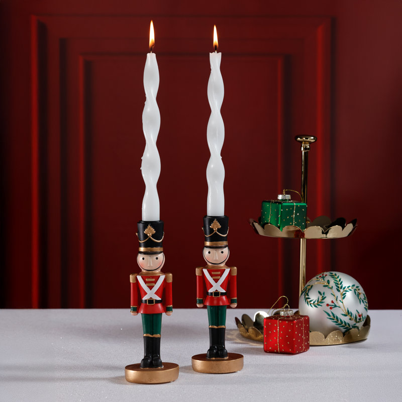 Ensemble de 12 chandelles formelles Lumière Twist - Décoration de table des fêtes, Cône 12 po x 0,875 po, Blanc