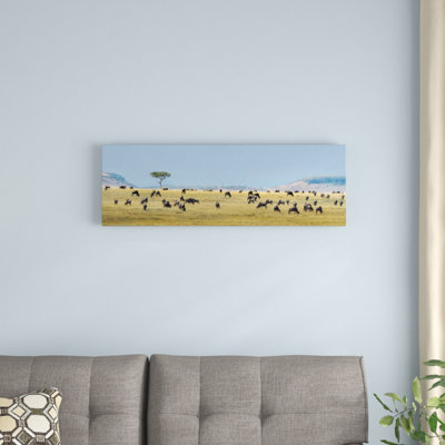« the great migration ii, serengeti national park, tanzanie », reproduction de photo sur toile tendue