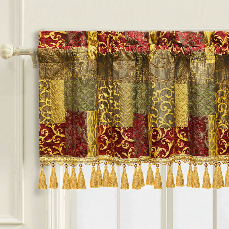 Sellars Patchwork Window Valance