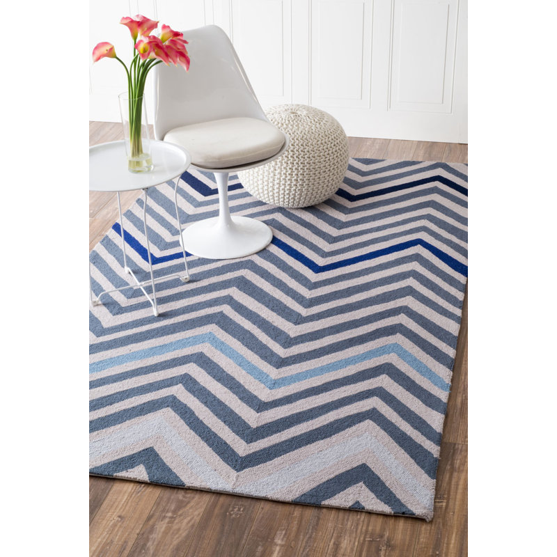 Augustine Chevron Indoor Rug, 7'6" x 9'6"