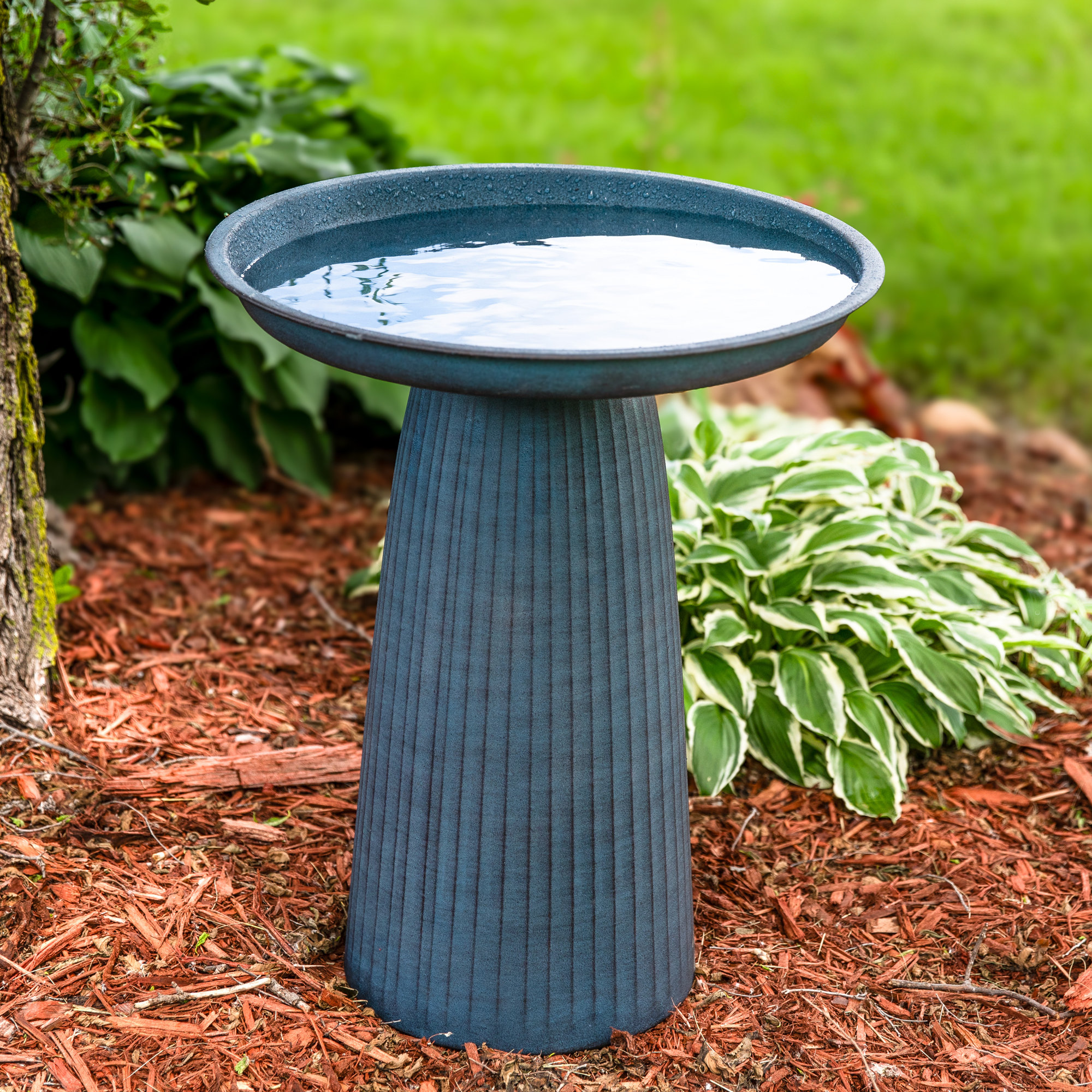 Brytnee Gleeful Garden Freestanding Metal Outdoor Bird Bath, UV-Resistant, Blue