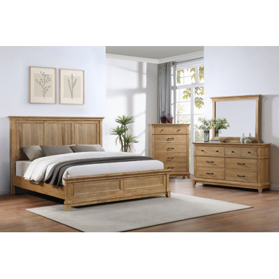 Esterel 4-Piece Wood California King Bedroom Set With Chest, Honey Brown
