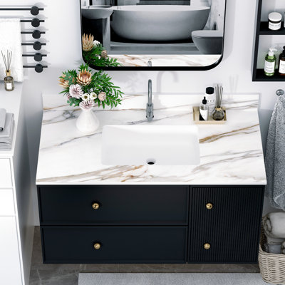 Comptoir-lavabo de salle de bain de 109 cm (43 po) - Marbre blanc aux veines attrayantes, lavabo rectangulaire encastré, dosseret de 10 cm (4 po), trou pré-percé pour robinet, pour armoires de 107 x 53 cm (42 x 21 po).