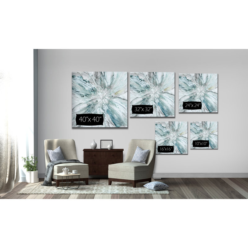 «Soft Blossom Burst», peinture sur toile tendue, H 10 po x l 10 po x P 1,5 po
