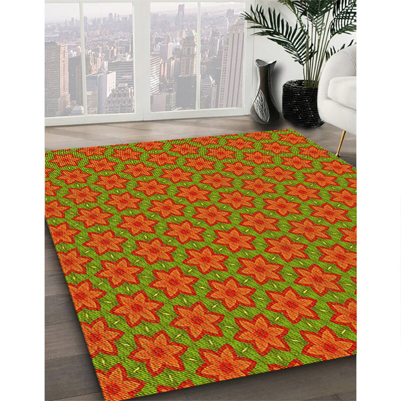 Tapis jaune tissé à la machine, Rectangle 7 pi x 9 pi