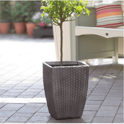 Wandi Planter Box