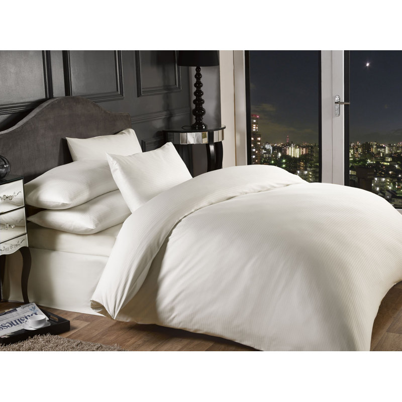 Grosvenor Percale Fitted Sheet, Single (3'), Cream