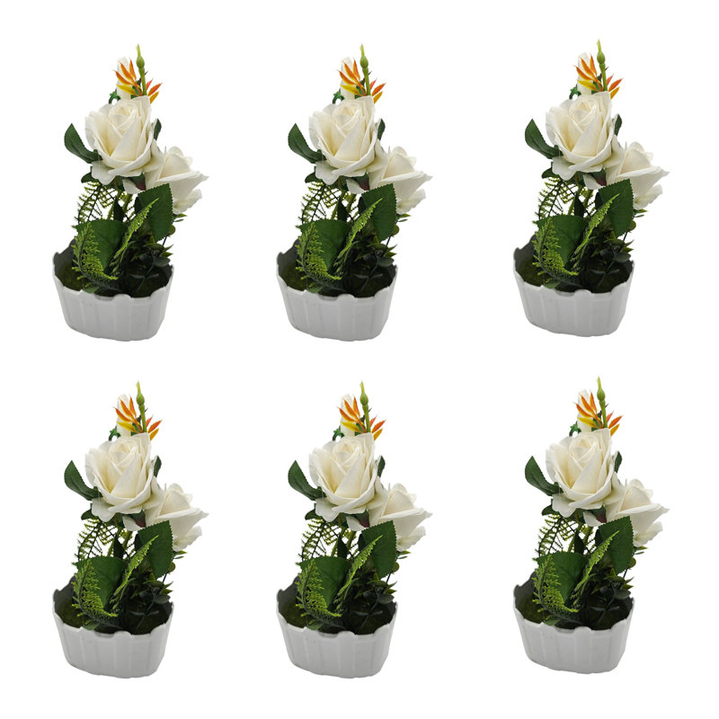 Neviah Table Vase