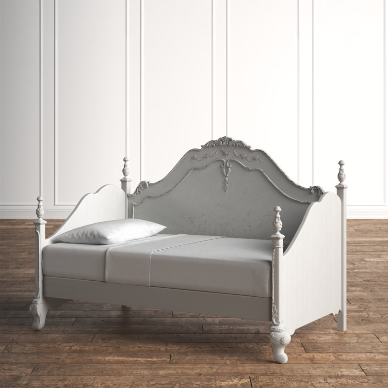 Delaney Daybed