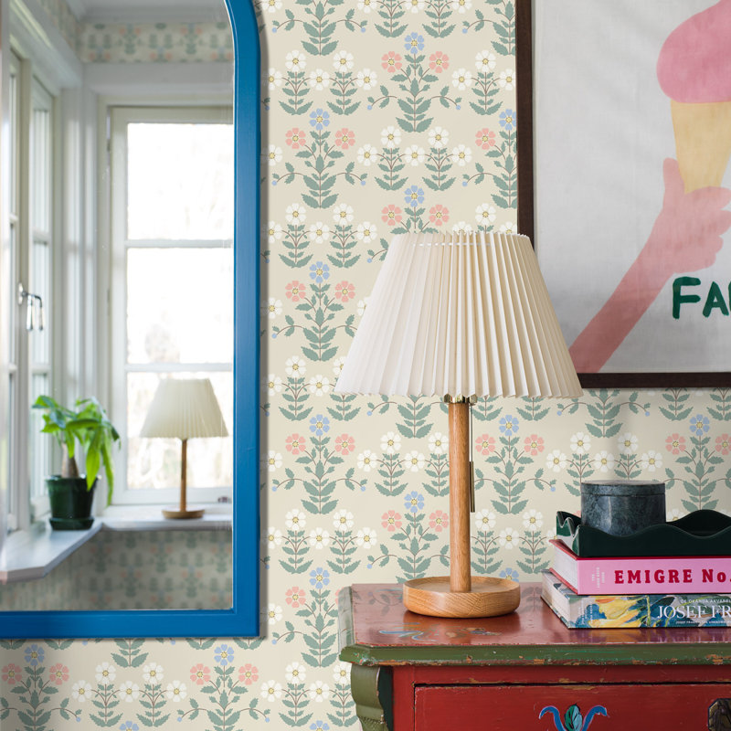 Boråstapeter Sippor Wallpaper, White