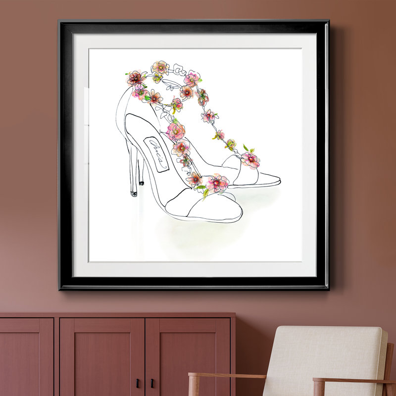 Chic Flower Heels - Peinture encadrée, Cadre noir, H 26,5 po x l 26,5 po x P 1,5 po