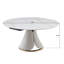 Table de salle à manger en pierre moderne et tendance avec chaises-1070429793