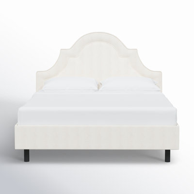 Knipe Upholstered Scalloped Bed
