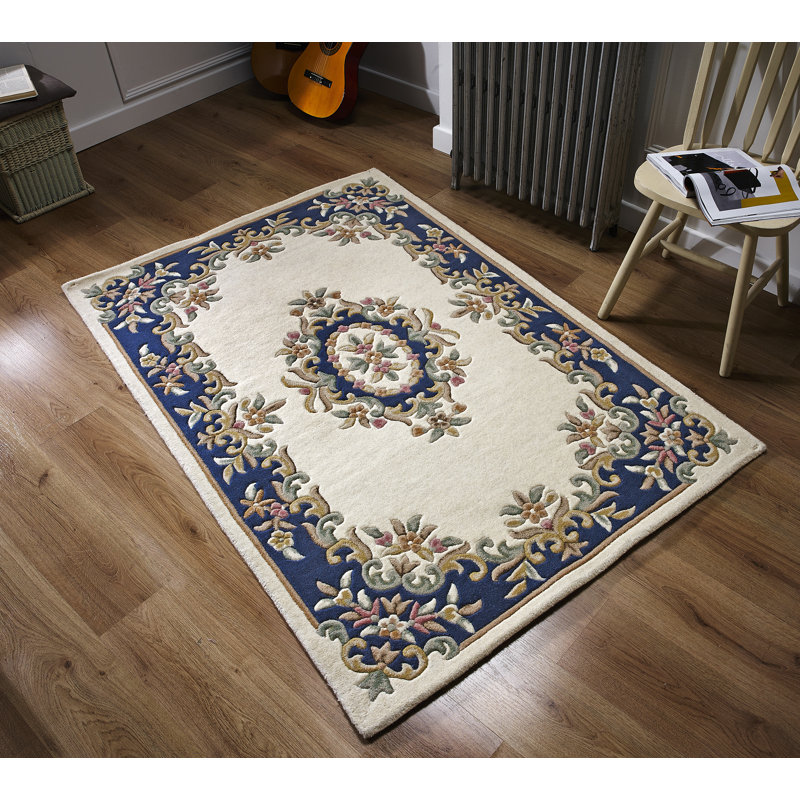 Easterbrooks Oriental Area Rug, Rectangle 160 x 235cm