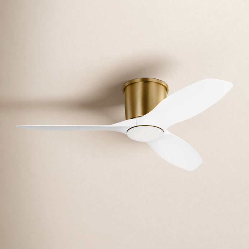 Ventilateur de plafond avec lumières DEL Aisling, 44", Blanc mat, Laiton satiné