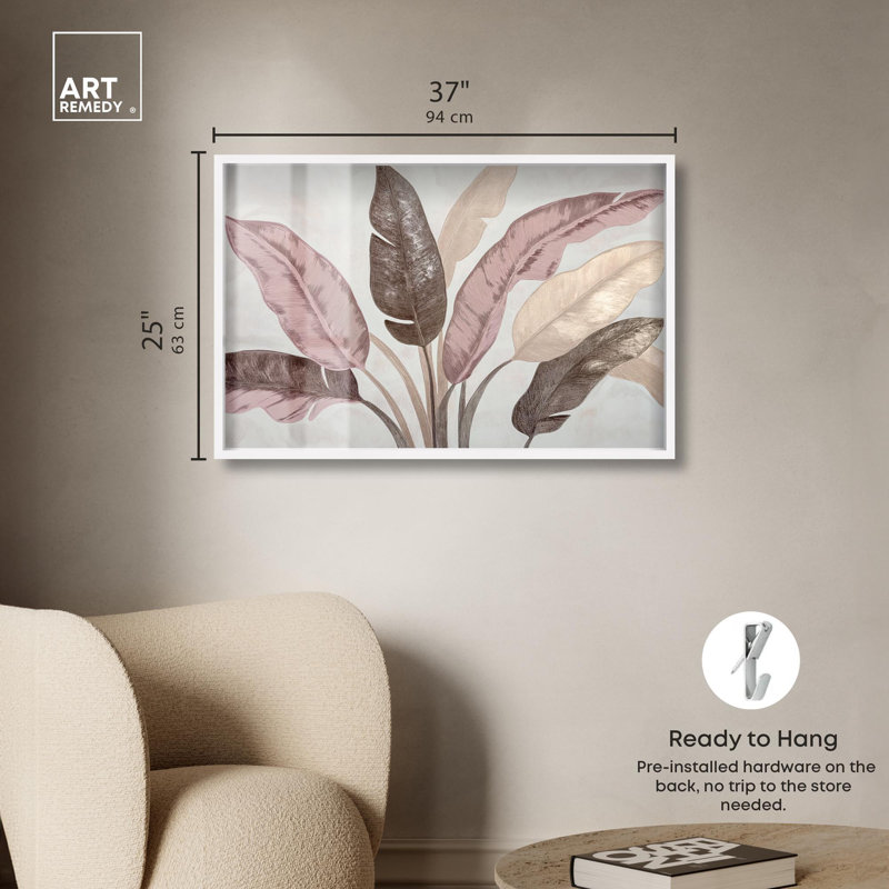 «Dusty Rose», art floral par Shadybox par Art Remedy, H 25 po x l 37 po, Blanc