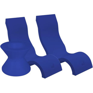 Ledge Lounger Signature Chairs with Ice Bin Side Table