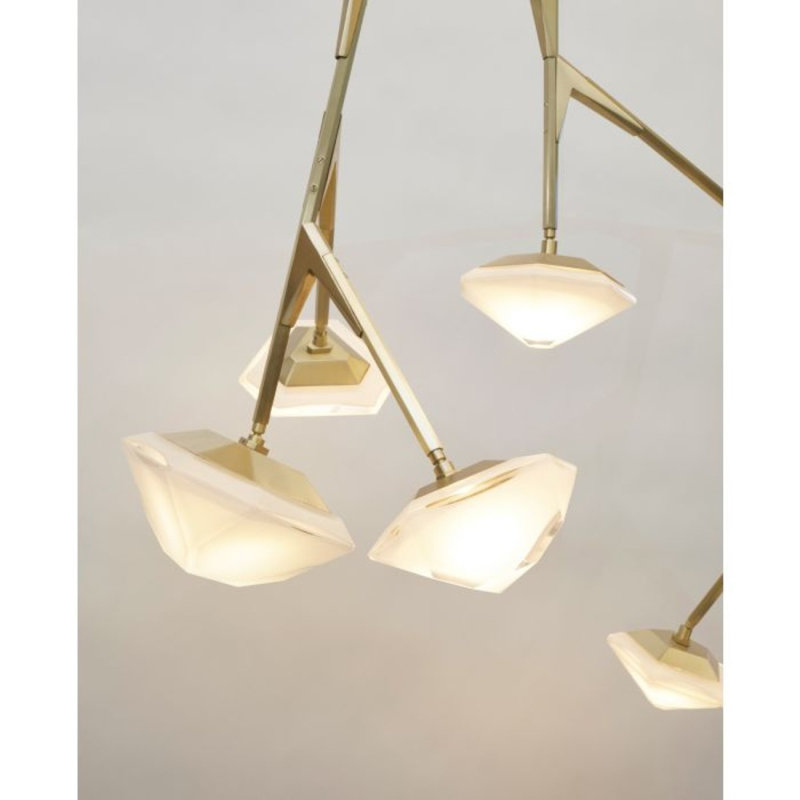 Lustre suspendu en laiton clair Myriad, Fer noir, Couleurs mélangées, 80 po de largeur x 20 po de profondeur x 38 po de 