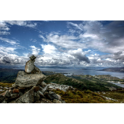 «Stones on Hill in Écosse» par Edelstoff - Photographie sur toile tendue