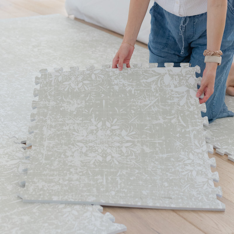 Tapis pour bébé Little Landings, 5" H x 72" L x 48" W