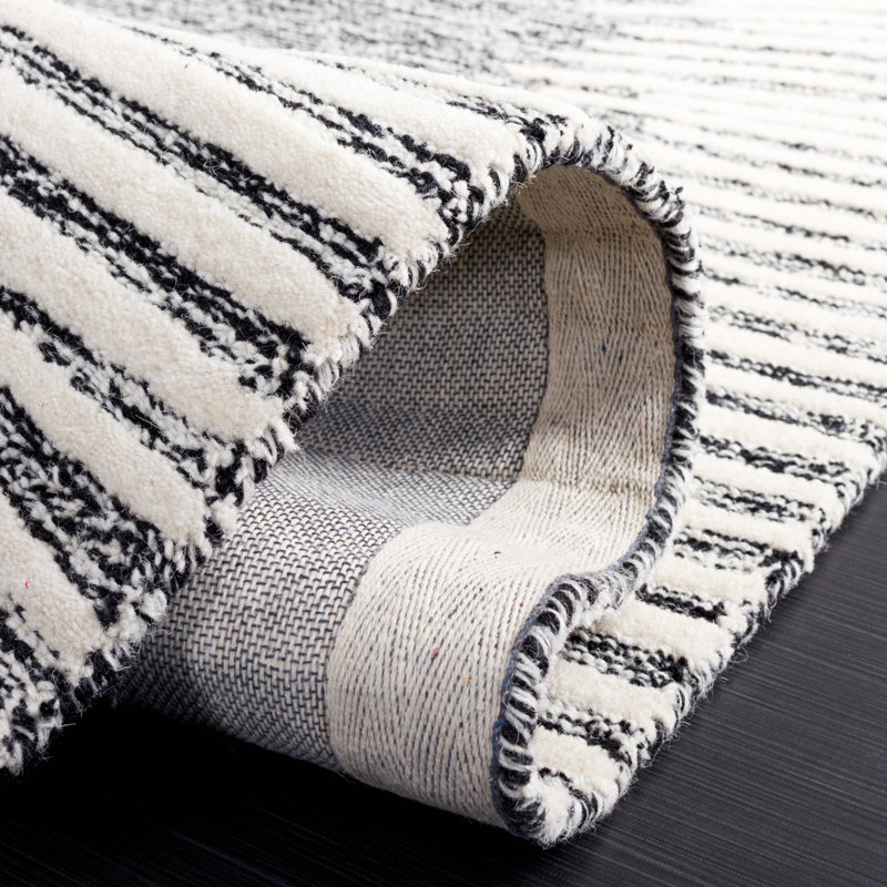 Tapis noir / ivoire en laine / coton touffeté à la main Janyla, Tapis de couloir 2 pi 3 po x 12 pi