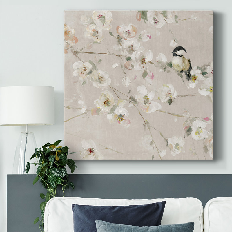 «White Farmhouse Bouquet» sur toile, H 24 po x l 24 po x P 1,5 po