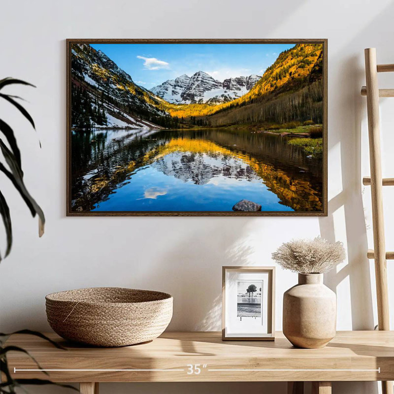 Scène de montagne Maroon Bells, 25 po x 17 po, Cadre flottant en noyer