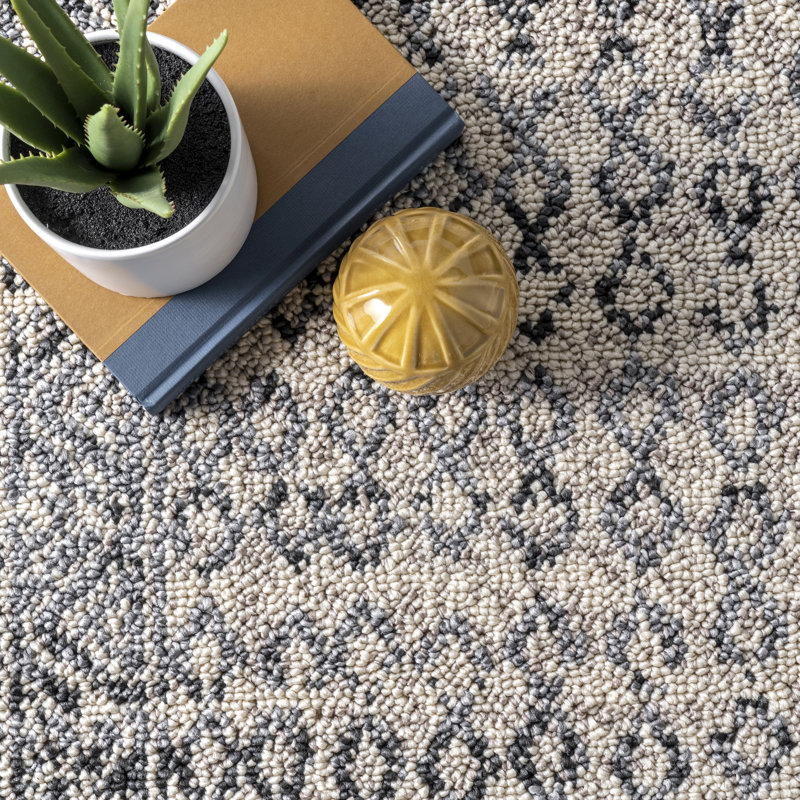 Madalynn Geometric Indoor Rug, Rectangle 3' x 5'