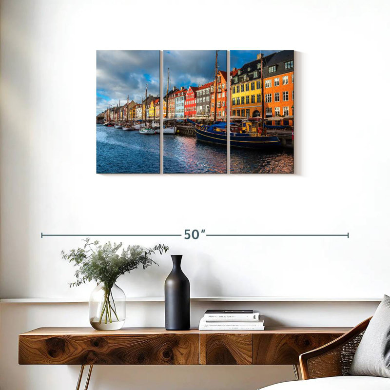 Hannes Nyhavn Port Copenhagen, H 20 po x l 33 po