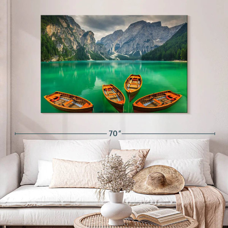 Bateaux Mehar au lac Braies, H 34 po x l 51 po