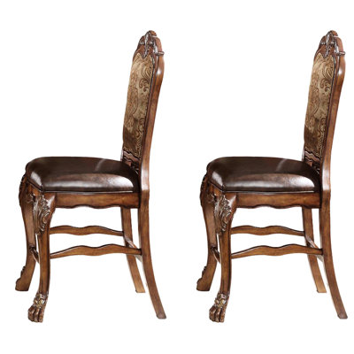 2 chaises à hauteur de comptoir - beige et chêne cerisier, élégantes sculptures sur les pattes avant, sièges rembourrés, dossier floral assorti pour la cuisine et 2 tables de salle à manger en bois de style ornemental en bois avec tissu confortable