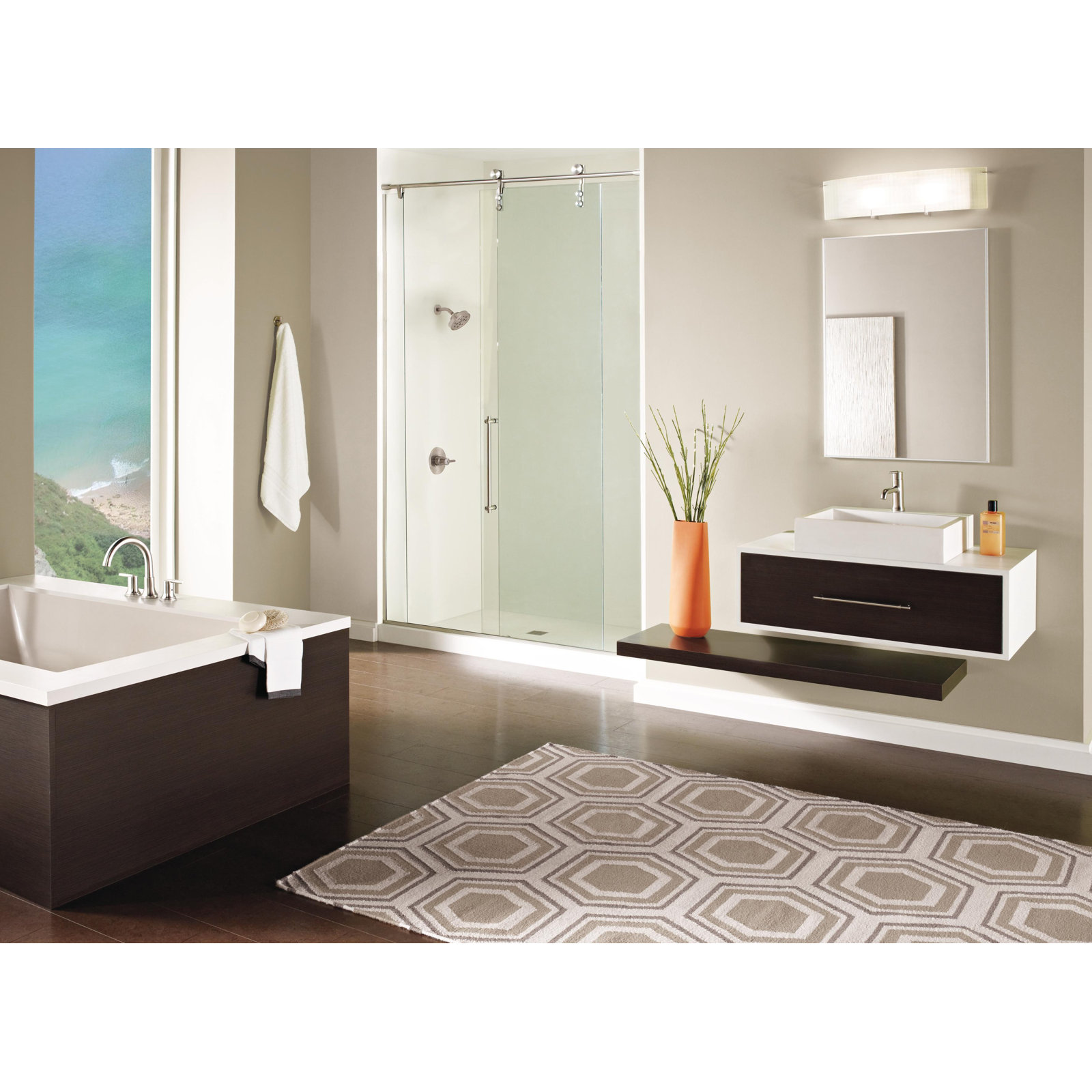 Trinsic Single-Handle Bathroom Faucet with Drain, Brilliance Stainless