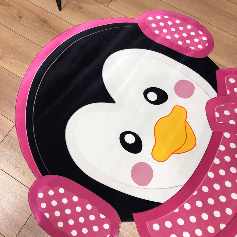 Tapis noir / rose / blanc en polypropylène 4 pi 7 po x 6 pi 7 po Novelty Trym