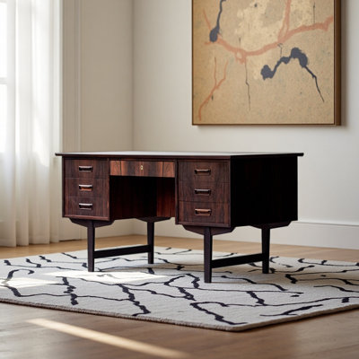 Classic retro style desk