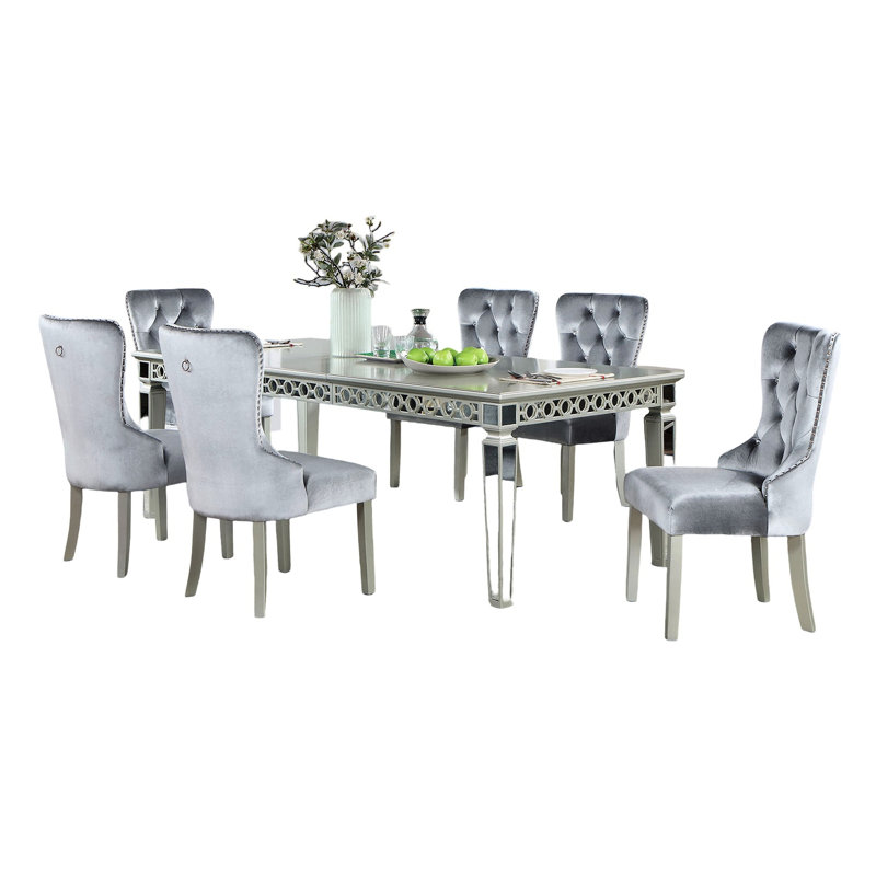 Table de salle à manger argentée et grise foncée de 7 pièces, table rectangulaire avec motifs de miroirs, garniture cloutée à rallonge de chaises à oreilles de style moderne, table en bois massif gris, patins en bois rembourrés