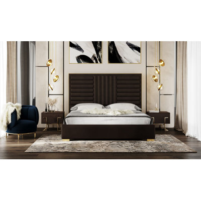 Sunne Full Upholstered Bed