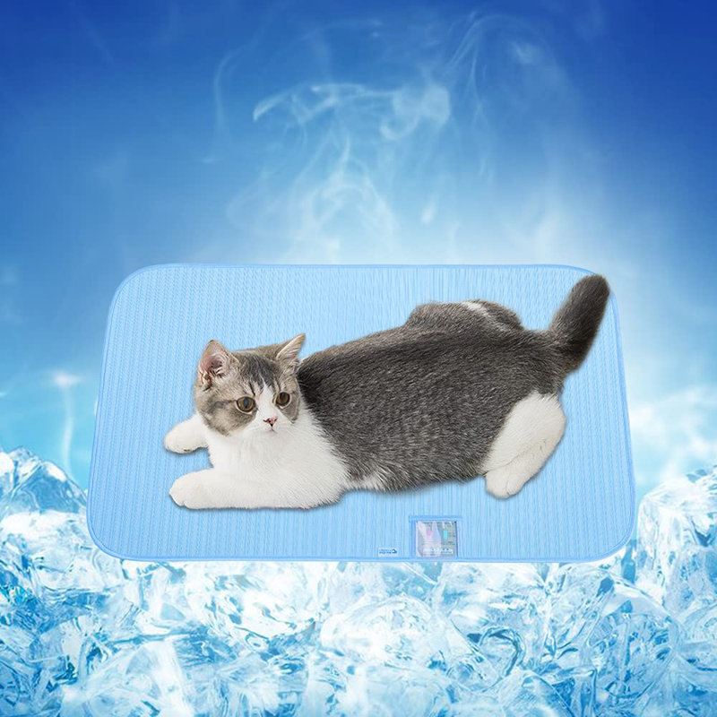 Polyester Pet Bed, Small (18" H x 24" W x 2" D), Gray
