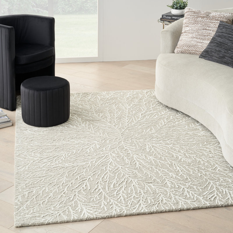 Darell Handmade Wool Floral Area Rug, Rectangle 4' x 6'