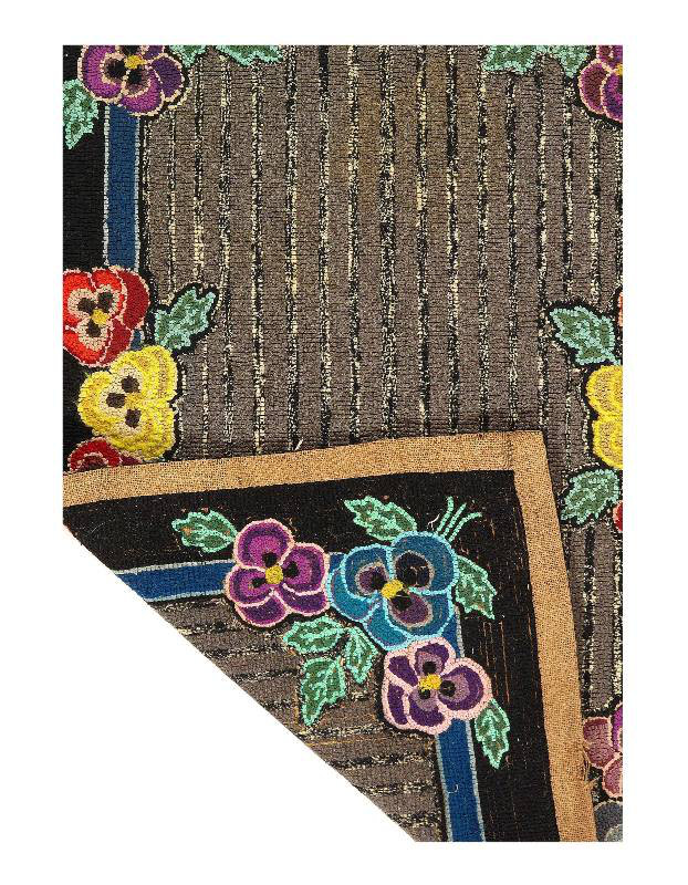 Antique American hooked rug 2'7''x 4'2''